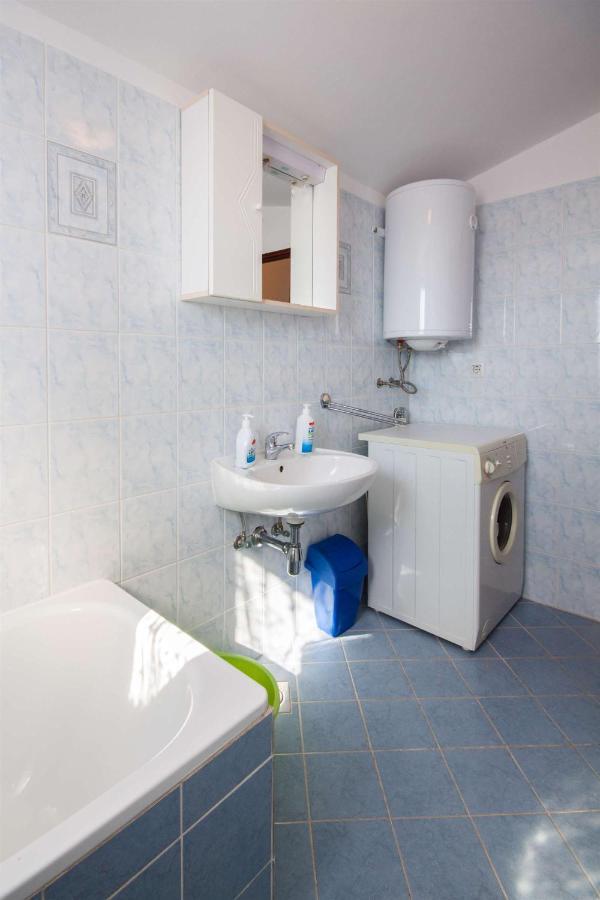 Apartments Dara Umag Exterior photo