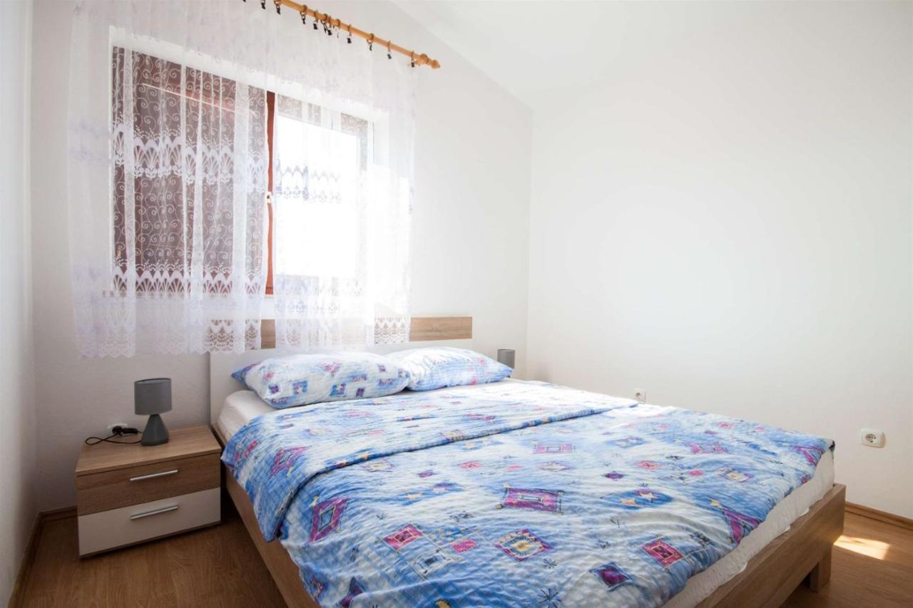 Apartments Dara Umag Exterior photo